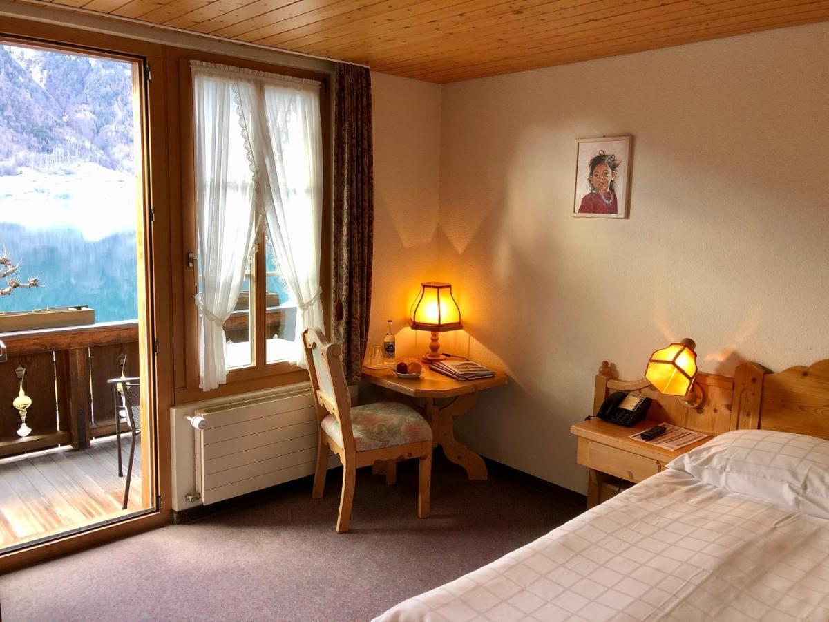 Hotel Chalet Du Lac Iseltwald Exterior foto